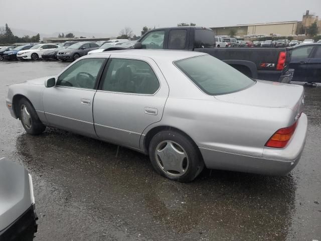 1998 Lexus LS 400