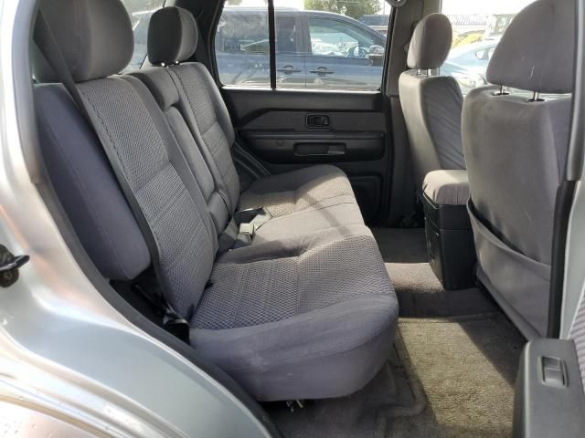 2002 Nissan Pathfinder LE