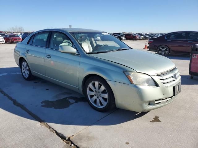 2005 Toyota Avalon XL