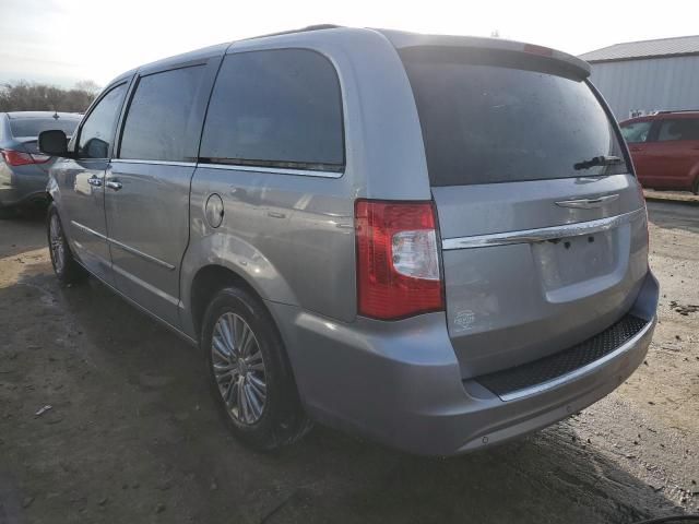 2014 Chrysler Town & Country Touring L