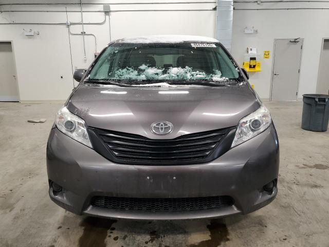 2011 Toyota Sienna