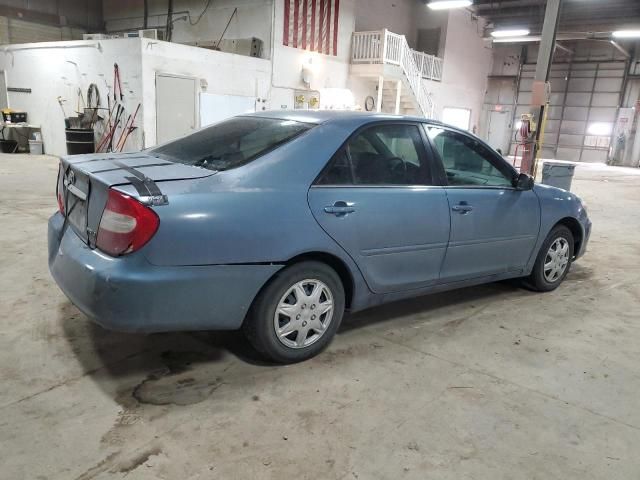 2004 Toyota Camry LE