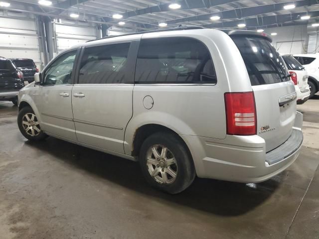 2009 Chrysler Town & Country Touring