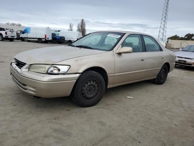 1999 Toyota Camry LE