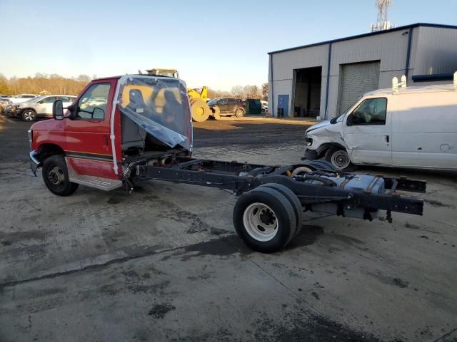 2019 Ford Econoline E450 Super Duty Cutaway Van