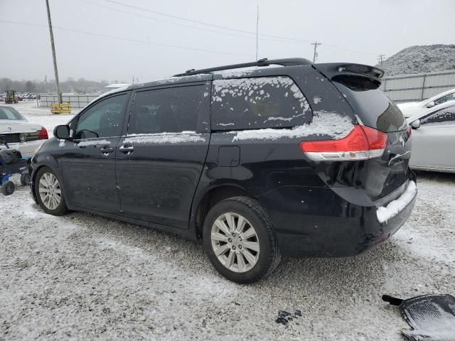 2012 Toyota Sienna XLE