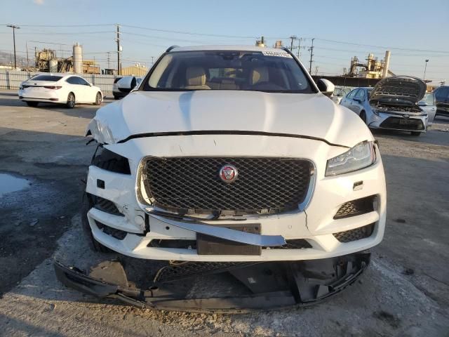 2017 Jaguar F-PACE Prestige