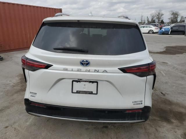 2022 Toyota Sienna Limited