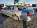 2002 Lincoln Town Car Signature