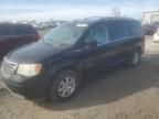 2008 Chrysler Town & Country Touring