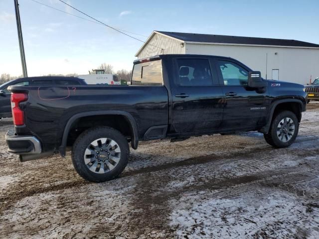 2022 Chevrolet Silverado K3500 LT