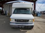 2005 Ford Econoline E450 Super Duty Cutaway Van