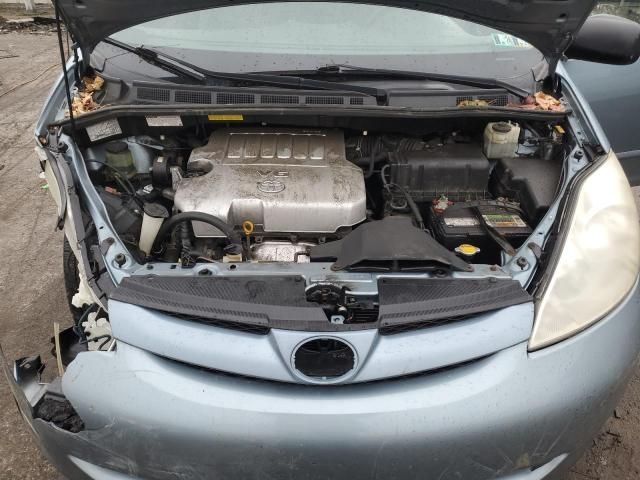 2009 Toyota Sienna CE