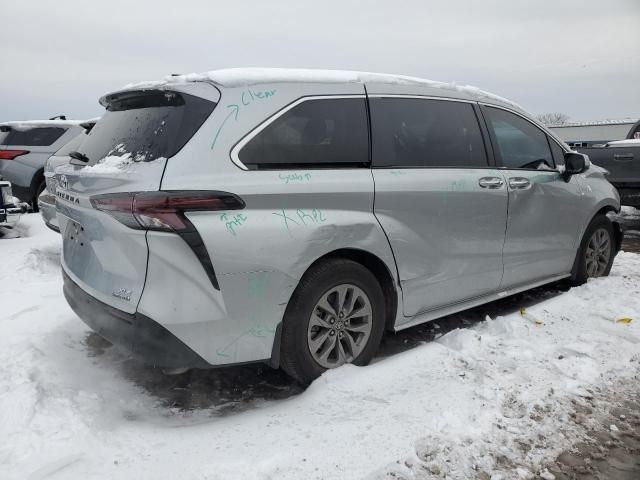 2023 Toyota Sienna XLE