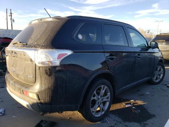 2015 Mitsubishi Outlander SE