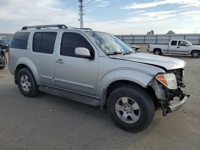 2007 Nissan Pathfinder LE