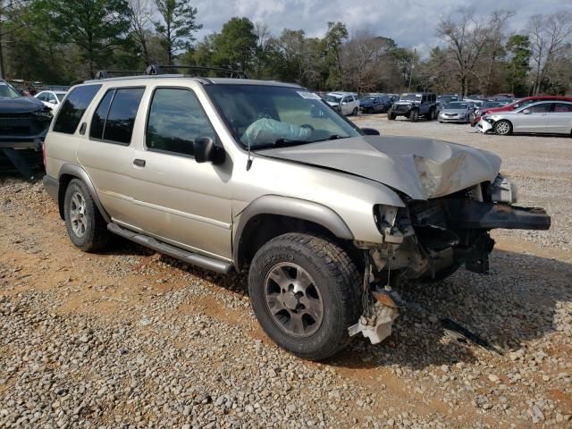 2000 Nissan Pathfinder LE