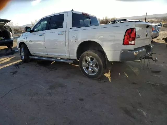 2015 Dodge RAM 1500 SLT