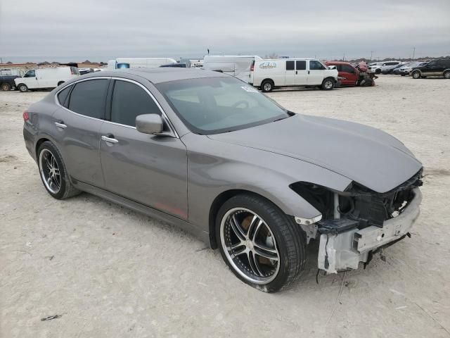 2012 Infiniti M56