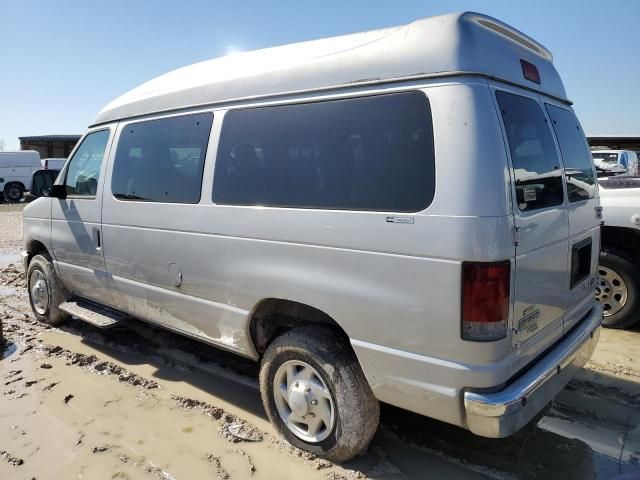 2009 Ford Econoline E350 Super Duty Wagon