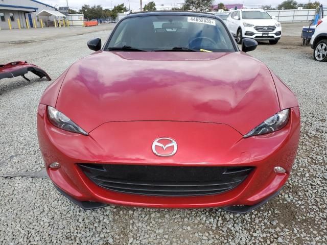 2016 Mazda MX-5 Miata Sport