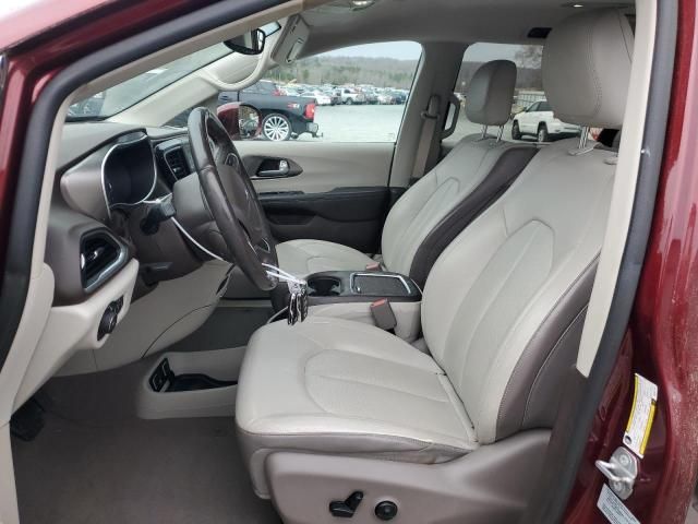 2017 Chrysler Pacifica Touring L Plus