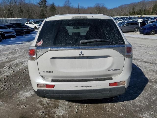 2014 Mitsubishi Outlander SE