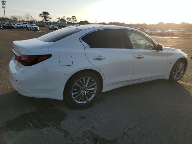 2018 Infiniti Q50 Luxe