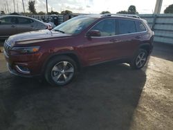 Vehiculos salvage en venta de Copart Miami, FL: 2019 Jeep Cherokee Limited