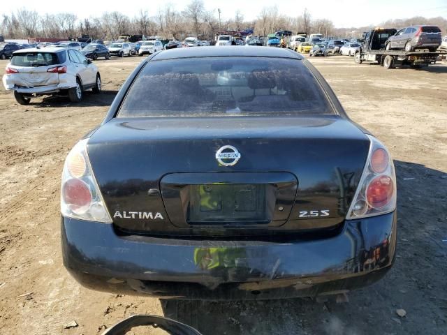 2004 Nissan Altima Base