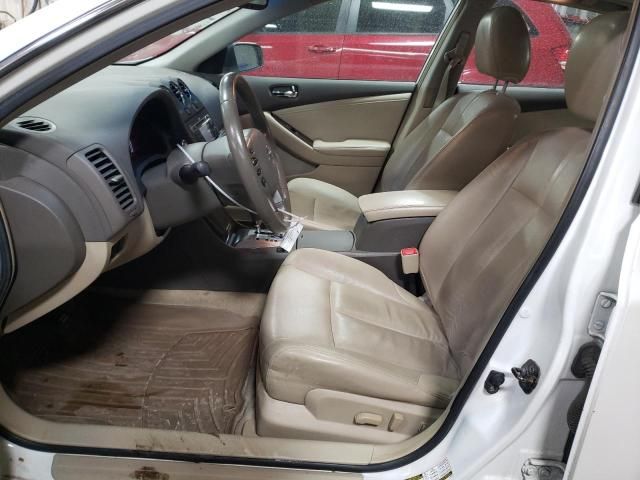 2010 Nissan Altima Base