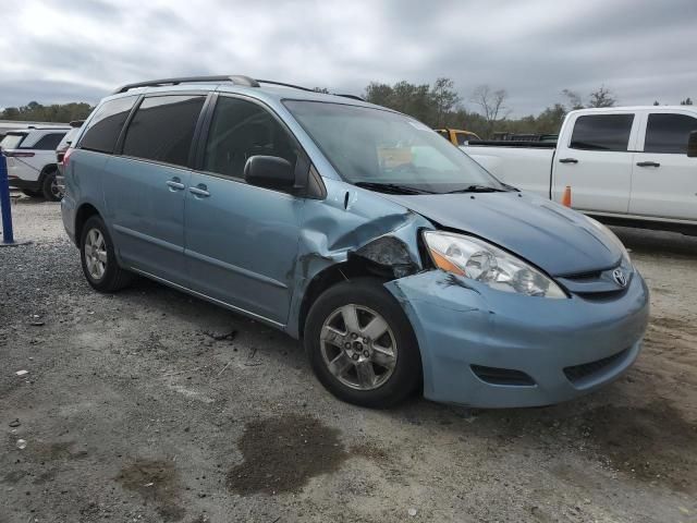 2008 Toyota Sienna CE