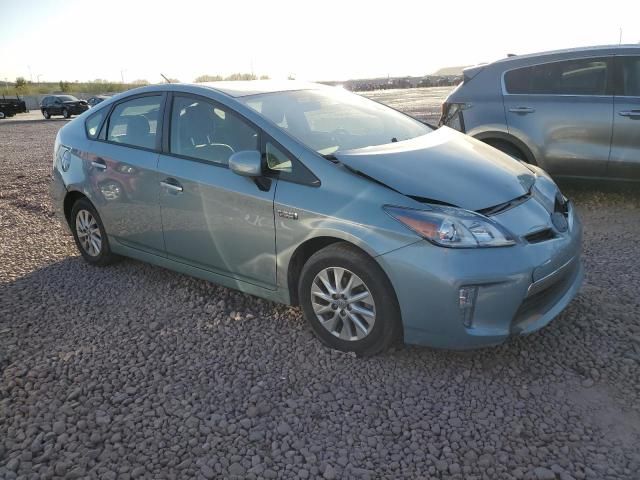 2014 Toyota Prius PLUG-IN