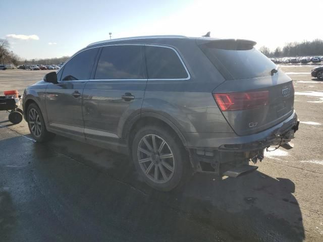 2019 Audi Q7 Premium Plus