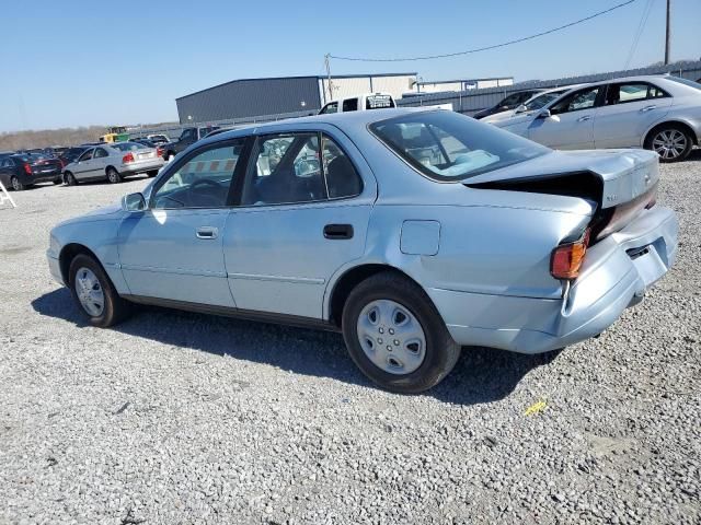 1992 Toyota Camry LE