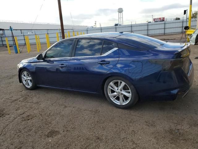 2019 Nissan Altima SR