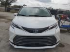 2022 Toyota Sienna Limited