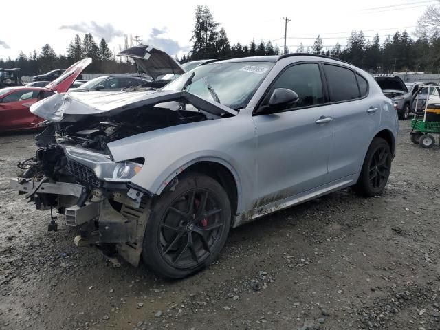 2021 Alfa Romeo Stelvio TI