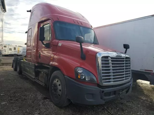 2017 Freightliner Cascadia Semi Truck