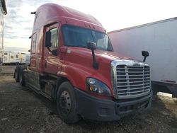 Freightliner Vehiculos salvage en venta: 2017 Freightliner Cascadia Semi Truck