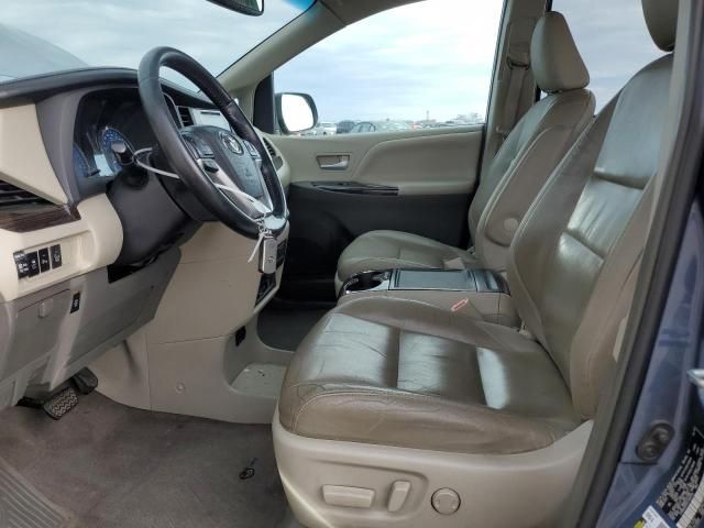 2015 Toyota Sienna XLE