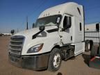 2019 Freightliner Cascadia 126