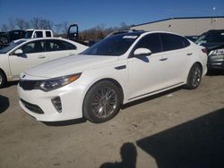 Carros salvage sin ofertas aún a la venta en subasta: 2017 KIA Optima SXL