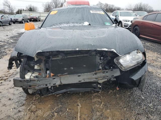 2013 Dodge Charger SXT