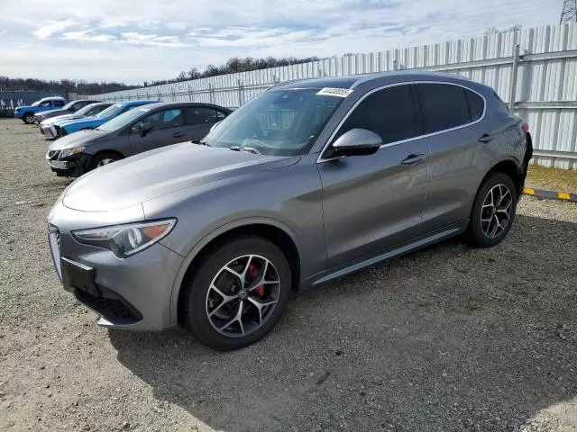 2021 Alfa Romeo Stelvio TI