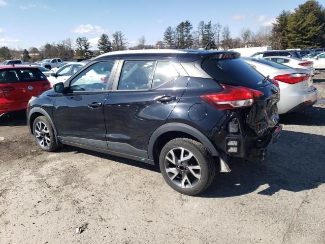 2019 Nissan Kicks S