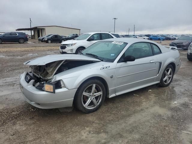 2004 Ford Mustang