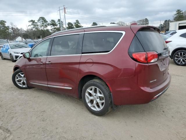 2017 Chrysler Pacifica Touring L Plus