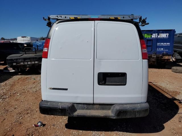 2021 Chevrolet Express G2500