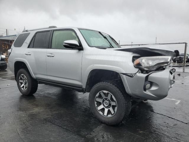 2018 Toyota 4runner SR5/SR5 Premium